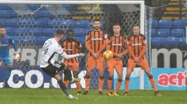 Gary Madine goal for Bolton against Hull