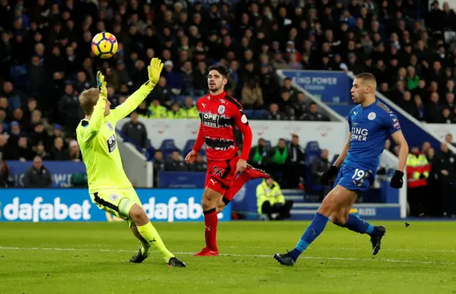 Islam Slimani