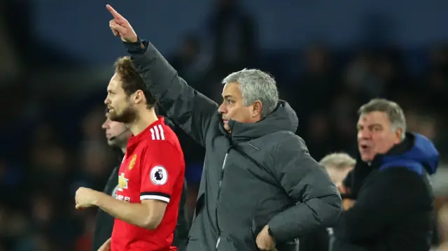 Jesse Lingard is replaced by Daley Blind