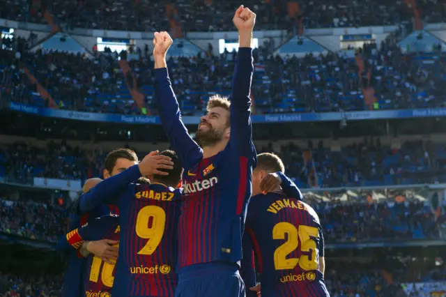 Gerard Pique is set to remain at the Nou Camp until 2022