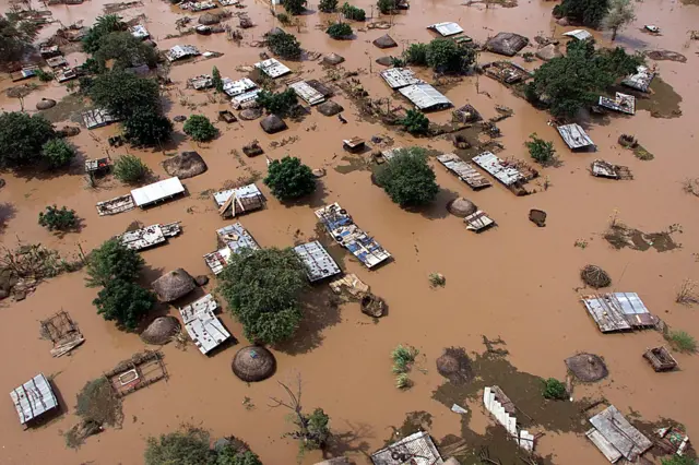 An aerial photo taken 24 February 2000 Chinhacanine, some 200 km north-west of Maputo.