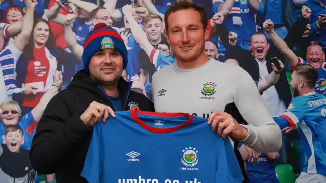 Linfield manager Davd Healy with Achille Campion