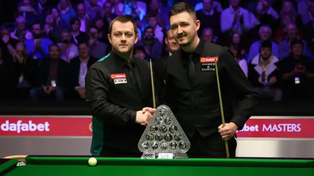 Kyren Wilson and Mark Allen