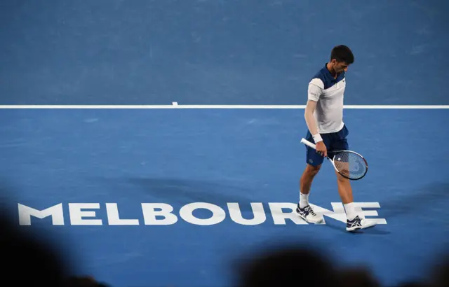 Djokovic_injury_3