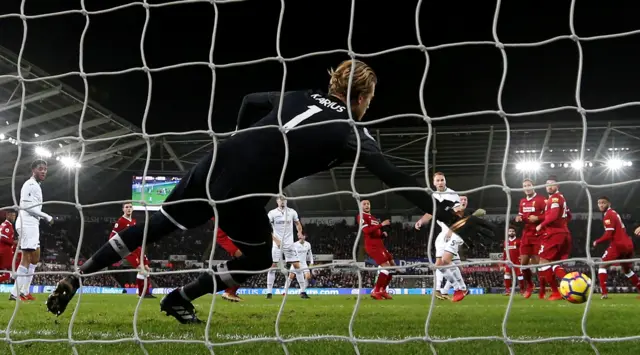 Alfie Mawson scores for Swansea