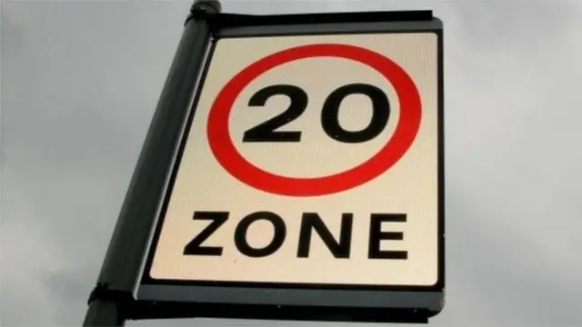 20mph zone sign