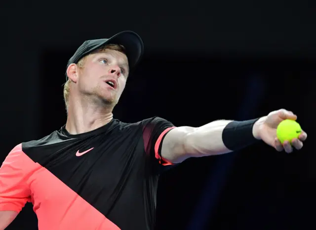 Kyle Edmund serves