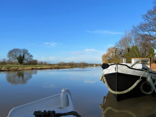 Blue sky in Hathern