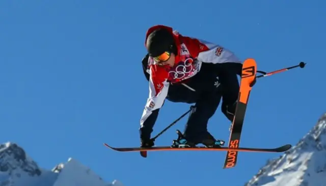 Freestyle skier