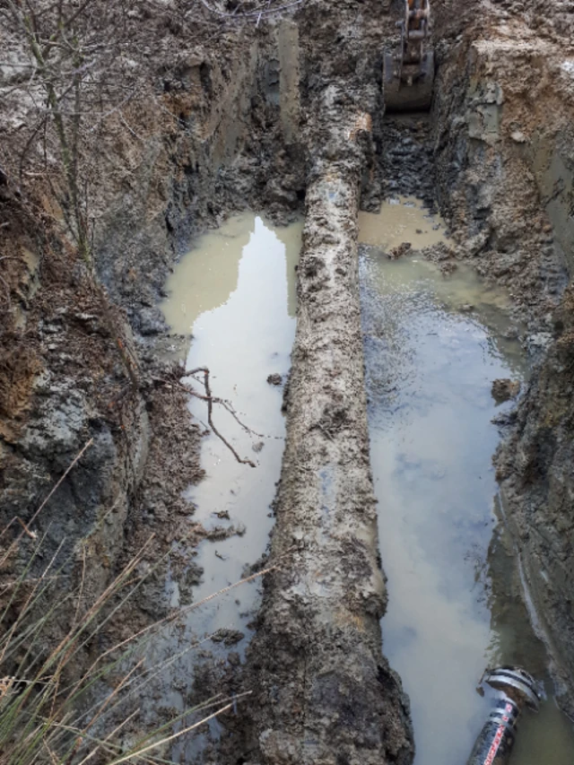 Burst water pipe in Melton Mowbray