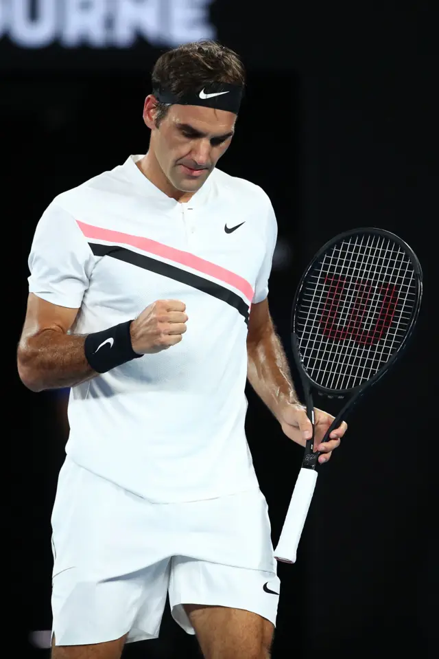 Roger Federer holds