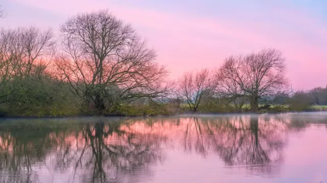 Pink sky over the River Trent