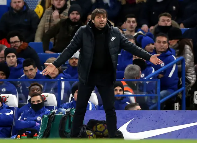 Antonio Conte watches on