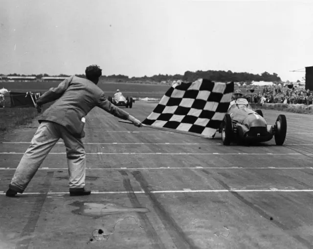 Chequered flag