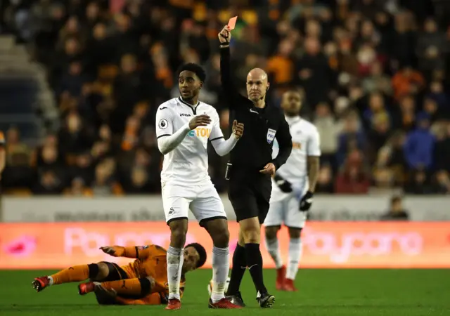 Leroy Fer red card