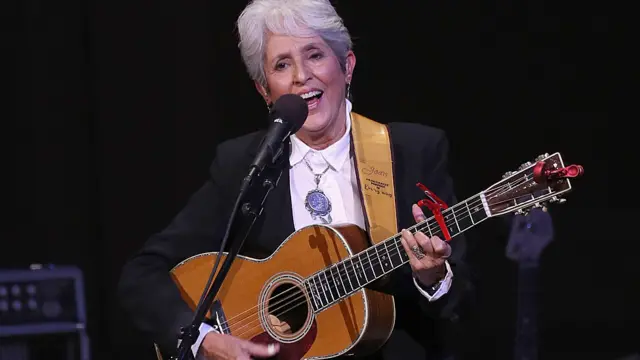 Joan Baez