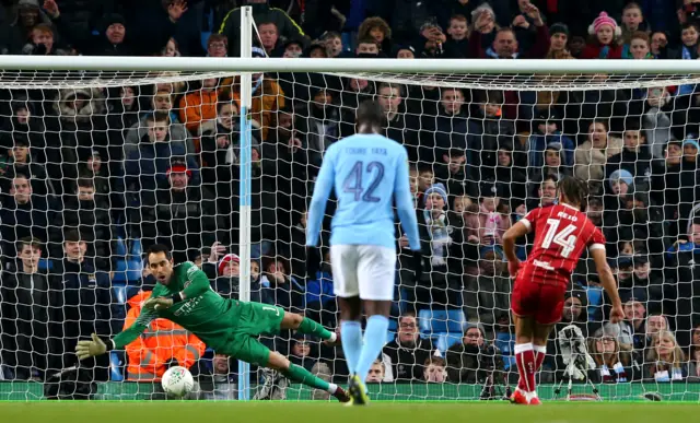 Bobby Reid scores for Bristol City