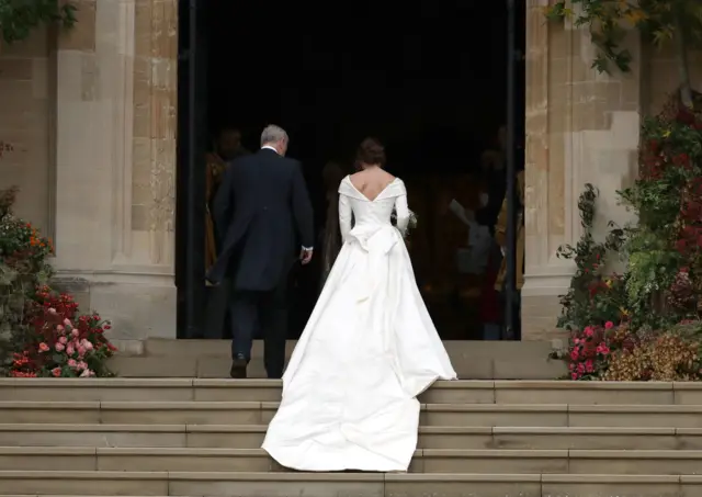 Princess Eugenie arriving at the chapel