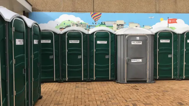 Portaloos