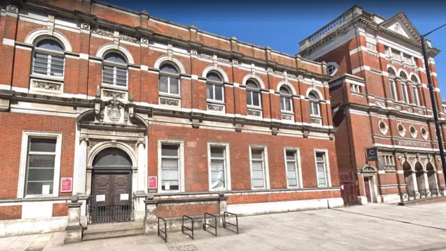 Canning Town Library