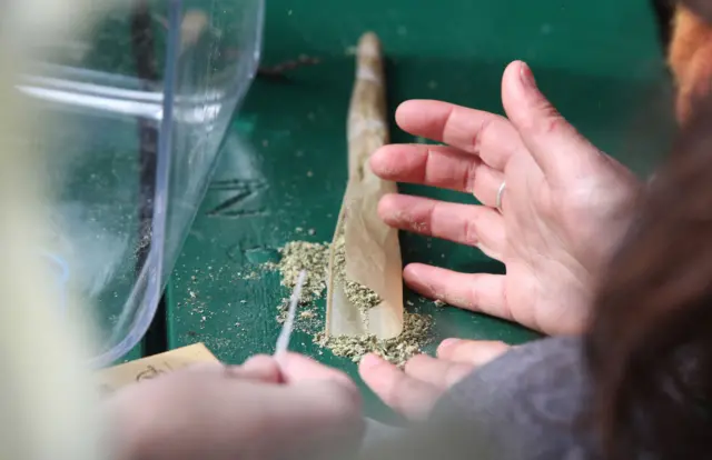 a joint being rolled