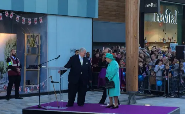 The Queen in Bracknell