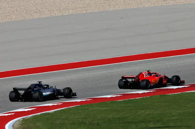 Mercedes' Lewis Hamilton and Ferrari's Kimi Raikkonen