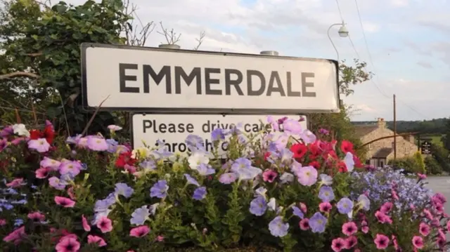 Emmerdale sign