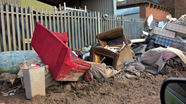 Barkby Road fly-tipping