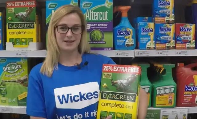 Wickes worker