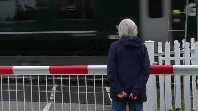 Lostwithiel rail crossing