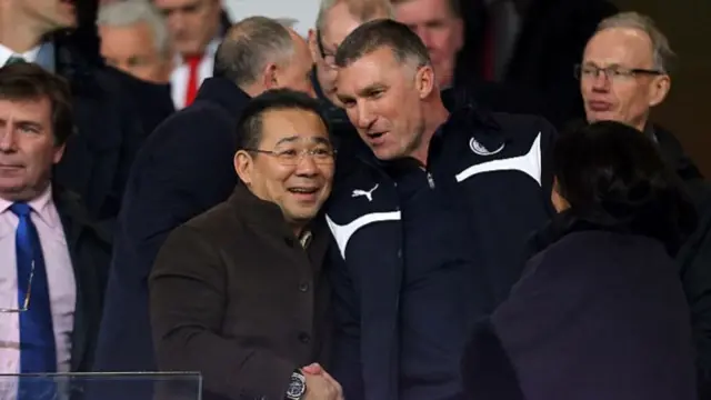 Nigel Pearson and Vichai Srivaddhanaprabha.