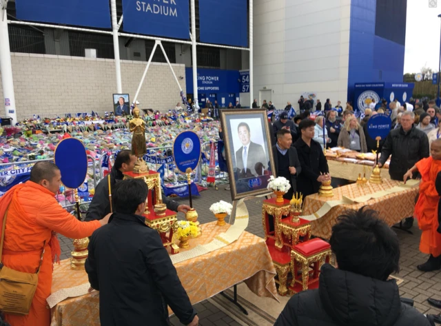 Shrine for Vichai Srivaddhanaprabha