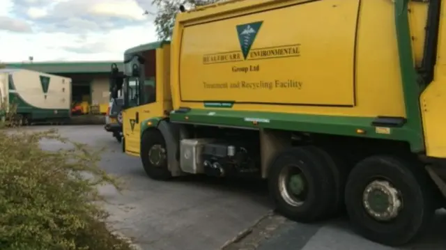 Waste lorry