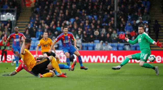 Matt Doherty scores