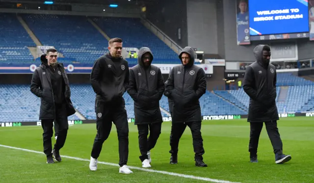 The Hearts players were well wrapped up when out for their first look at the Ibrox pitch