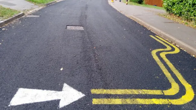 Weird road markings