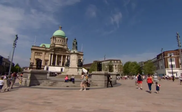 Queen Victoria Square in Hull