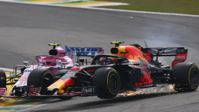 Verstappen and Oocon collide