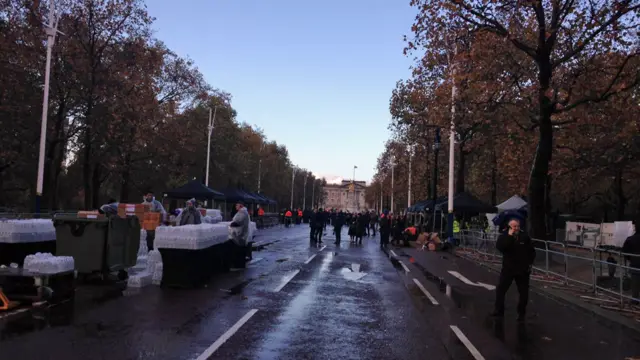 Preparations for people's march in The Mall