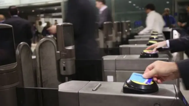 Oyster card on Tube entry