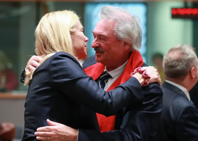 Jean Asselborn (right) greets Dutch minister Sigrid Kaag (left)