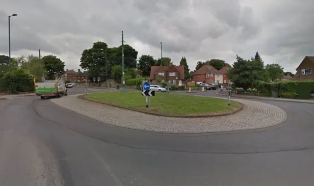 Broxtowe Lane roundabout