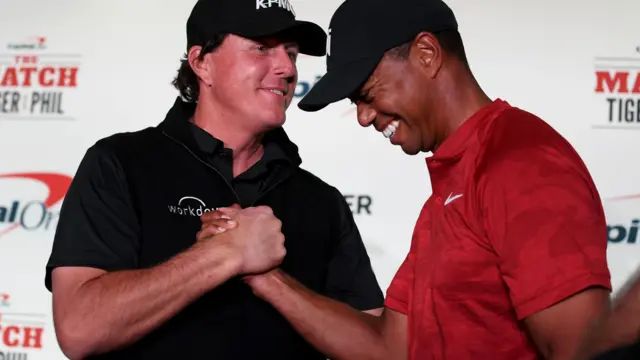 Phil Mickelson v Tiger Woods