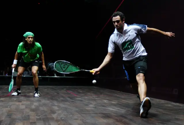 Ramy Ashour playing Alister Walker at squash