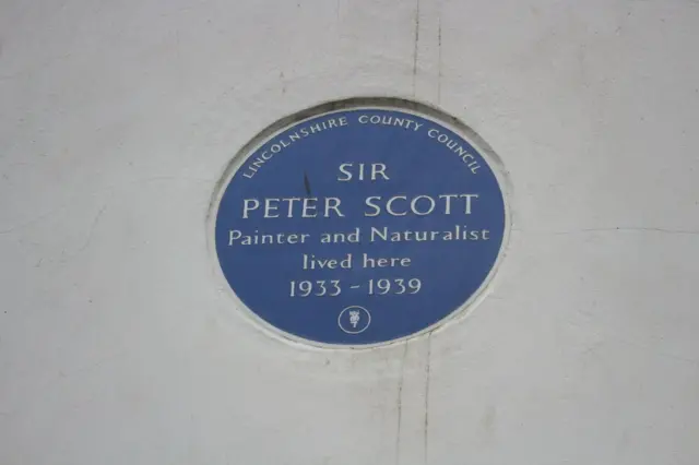 Sir Peter Scott blue plaque