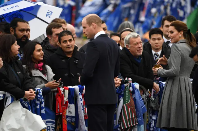 Royal couple meet crowd