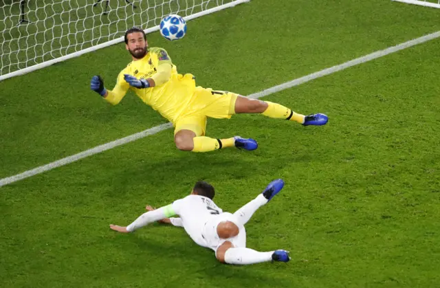 Alisson save