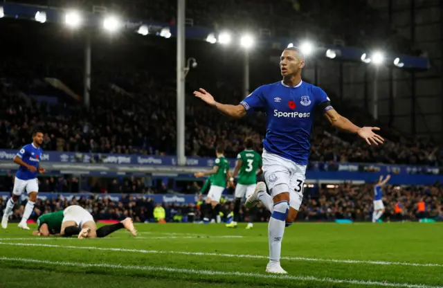 Richarlison celebrates