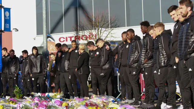 Leicester players at memorial